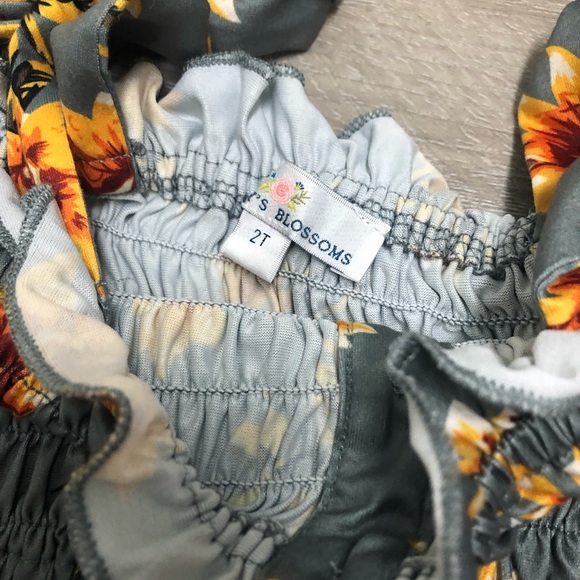 Baileys Blossoms sunflower mom + me bundle L/2T - Picture 8 of 10